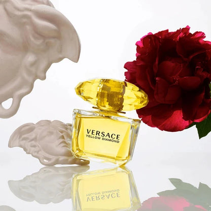 Versace Yellow Diamond Eau de Toillete Mujer